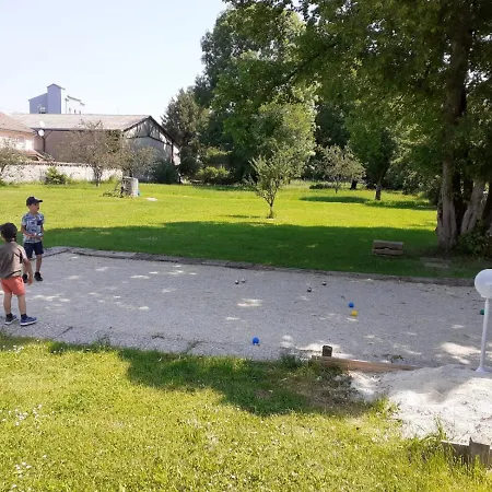 Carnot Hébergement de vacances *